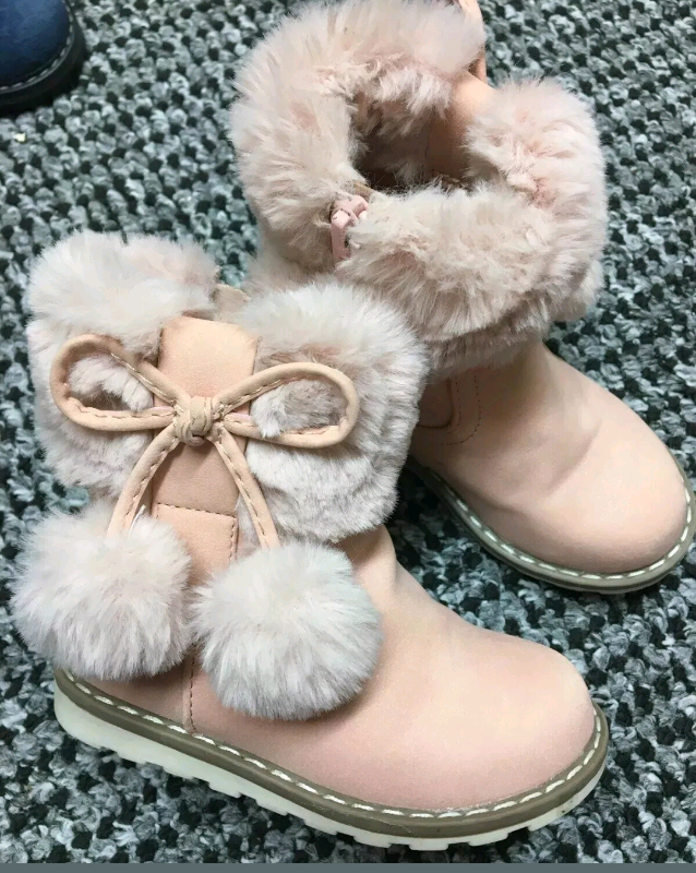 infant girl boots size 6